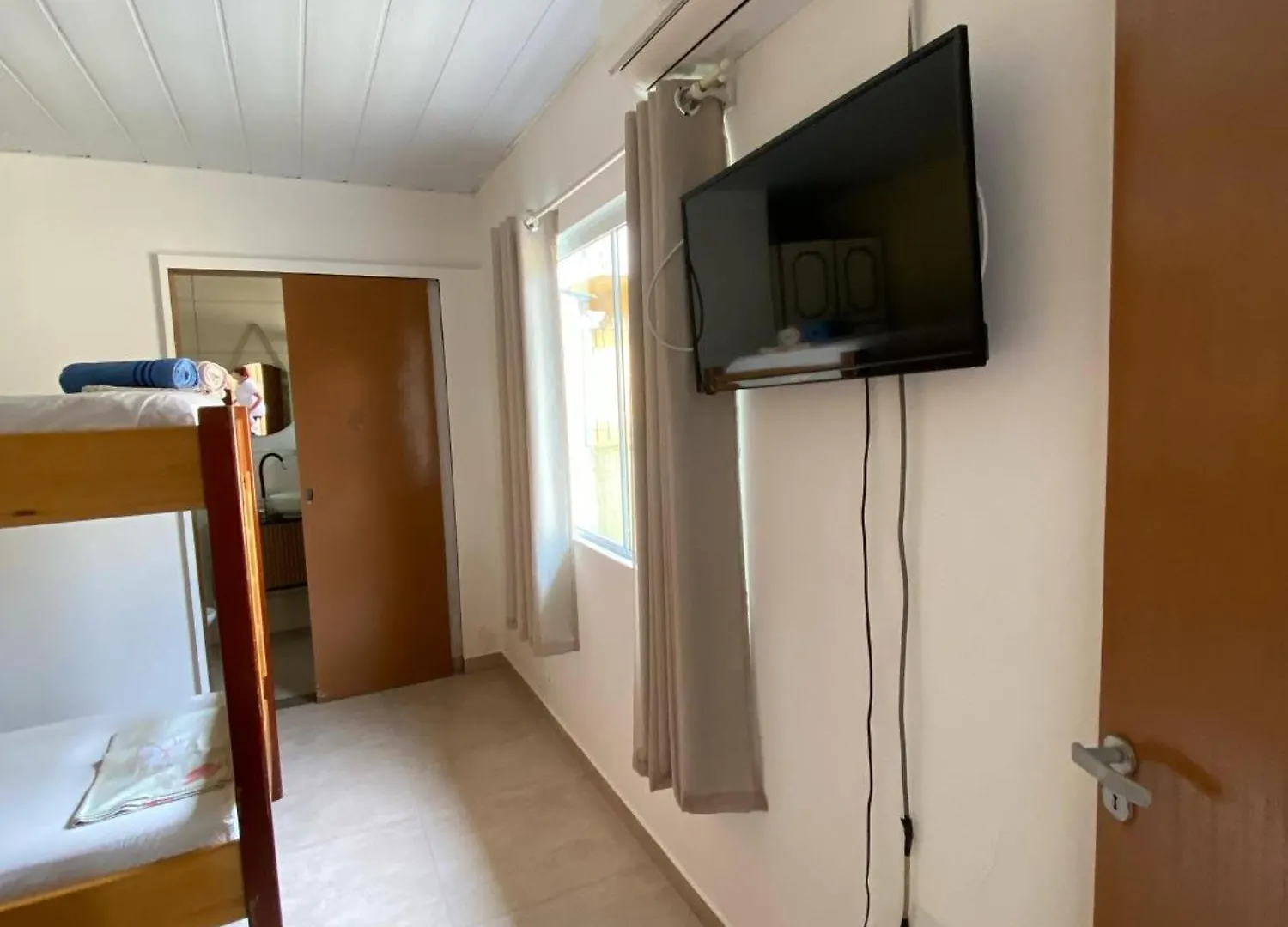 Residencial Erva Doce - 400M Da Praia De Canasvieiras Флорианополис 0*,  Бразилия